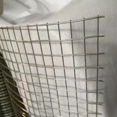 熱鍍鋅絲電焊網(wǎng)